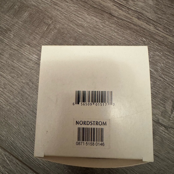 Brand new - chantecaille future skin cushion - Picture 5 of 6